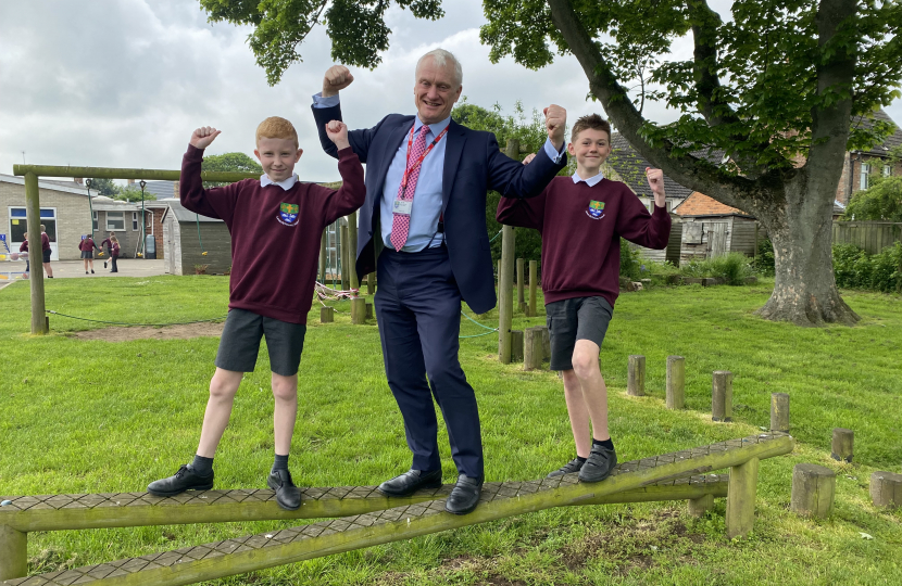 Graham Stuart MP at Leven Primary School with Bobby and Jaxon