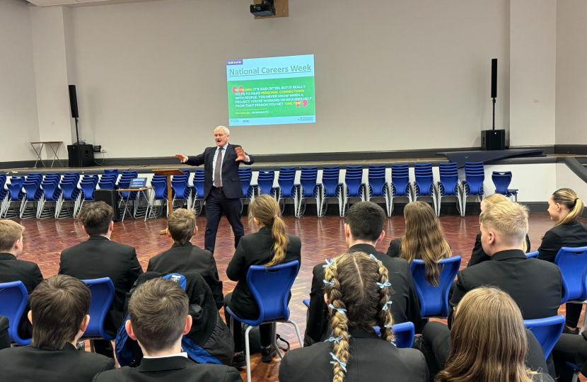 Graham Stuart MP speaking to pupils at Withernsea High School